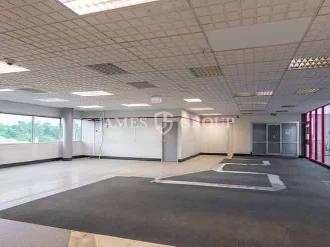 ROLLER DOOR ACCESS IN THE HEART OF PARNELL