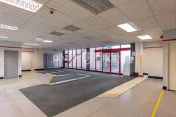 ROLLER DOOR ACCESS IN THE HEART OF PARNELL