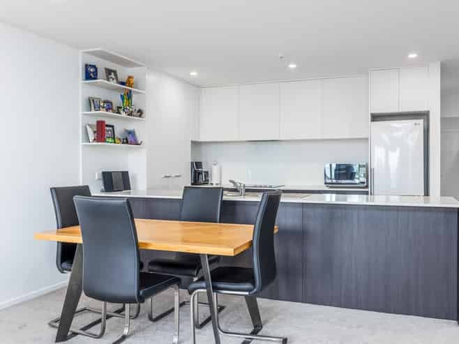 57/8 Thompson Park Road, Mount Wellington