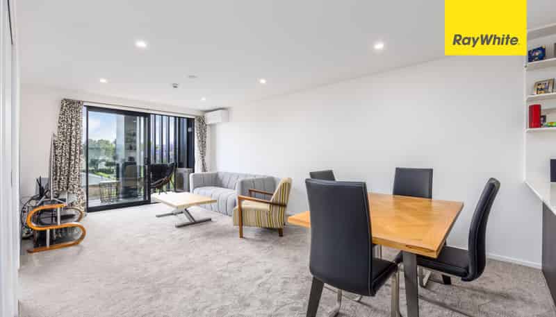 57/8 Thompson Park Road, Mount Wellington