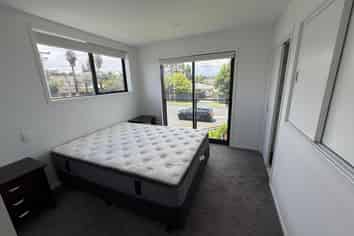 10/172 Don Buck Road, Massey