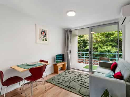 203/2 Maungawhau Road, Newmarket