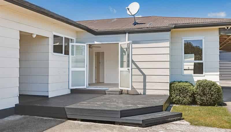 62 McGill Street, Waimangaroa