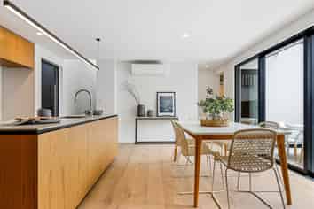 12B Exeter St, Merivale