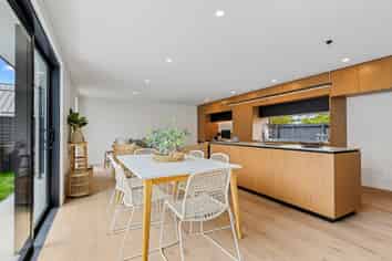 12B Exeter St, Merivale