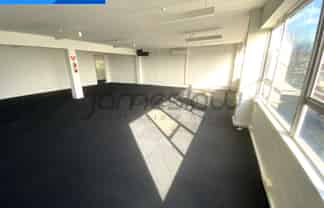 109.94sqm bright Affordable Office Parnell Rd