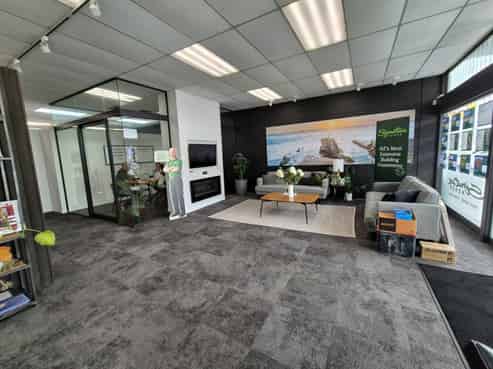 Prime Kumeu ground-floor office