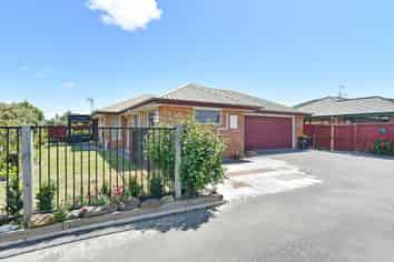 4 Daniela Lane, LINWOOD