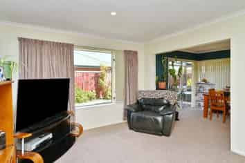 4 Daniela Lane, LINWOOD