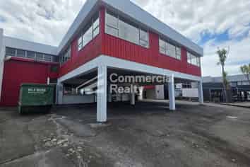 High-Stud And Gated Facility