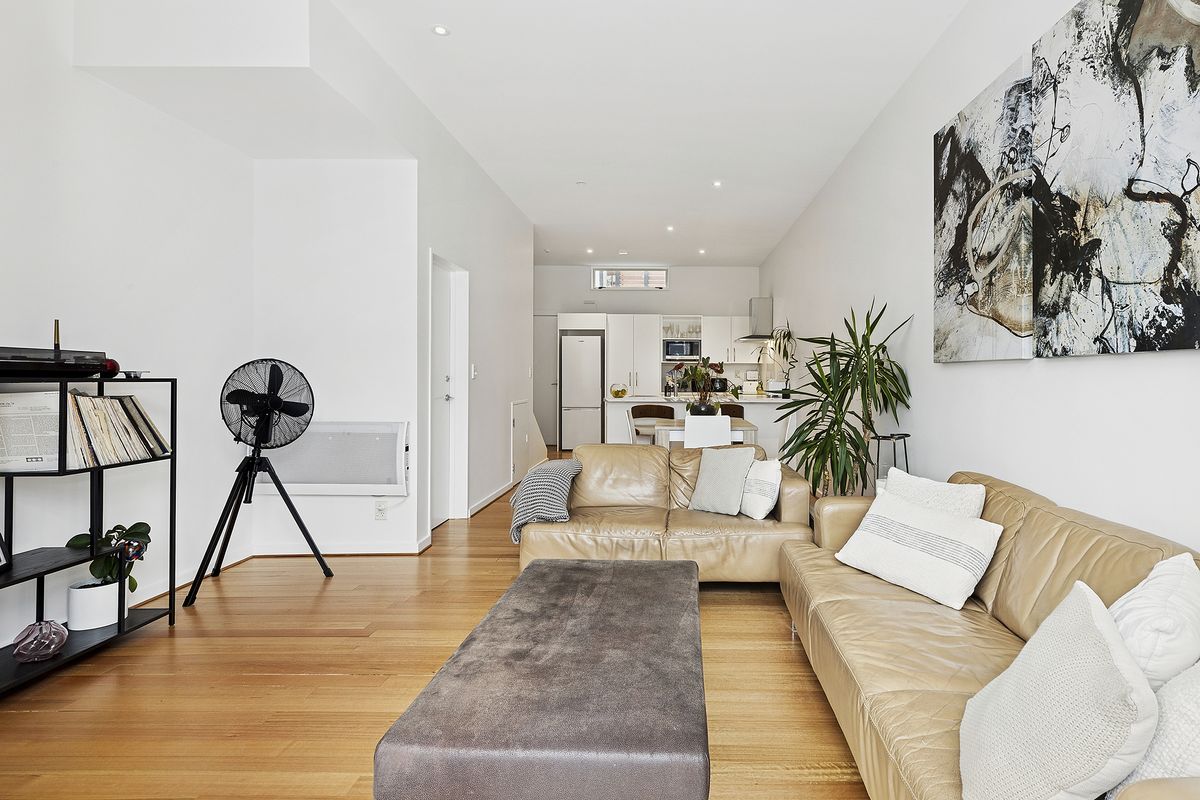 City Living, Priced To Move | BEO $480k - Mehr