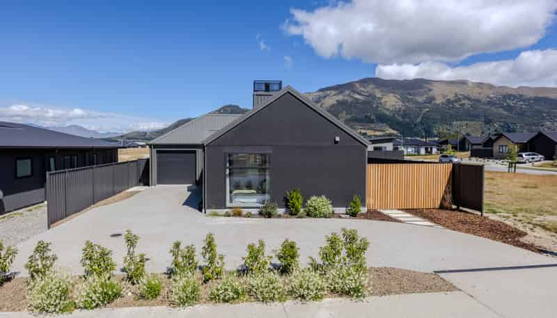 8 Longview Drive, Lake Hawea