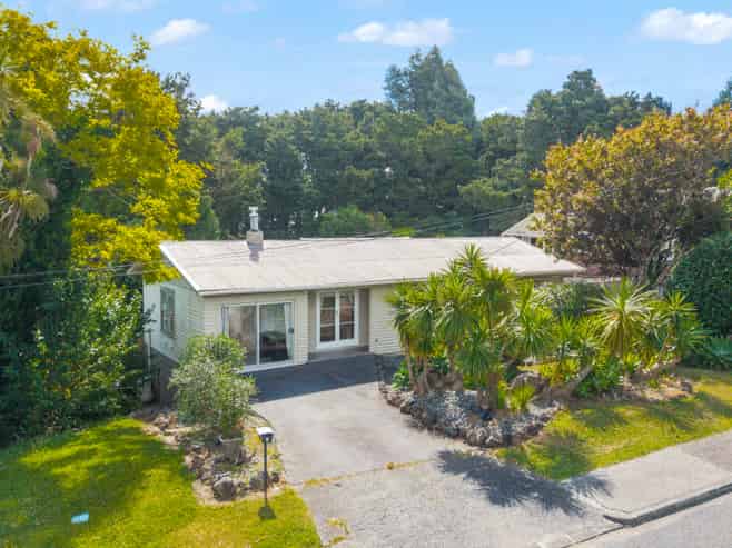 4 Brough Road, Manurewa East