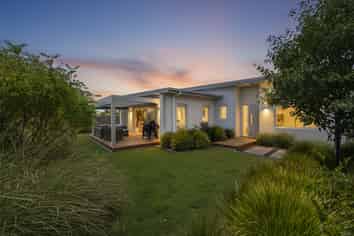 86 Berryfield Drive, Richmond