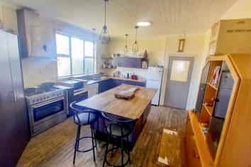 858 Papatotara Road, Papatotara