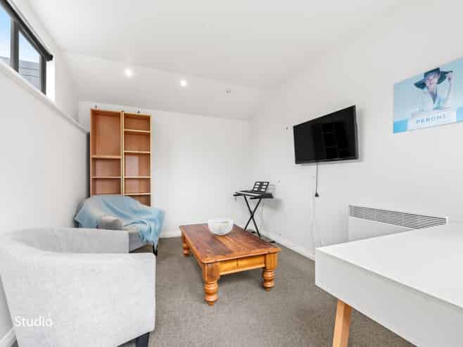 11 Thornycroft Avenue, Epuni