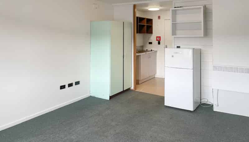 401/12 Martin Square, Te Aro