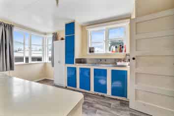 2 Dixon Avenue, Hawera