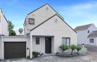 10 Blumhardt Place, Avondale