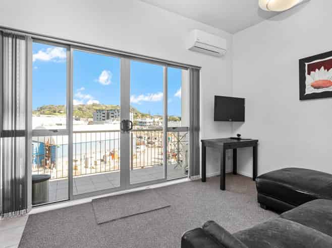 305/10 Flower Street, Eden Terrace