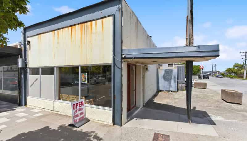 1 Main Street, Otaki