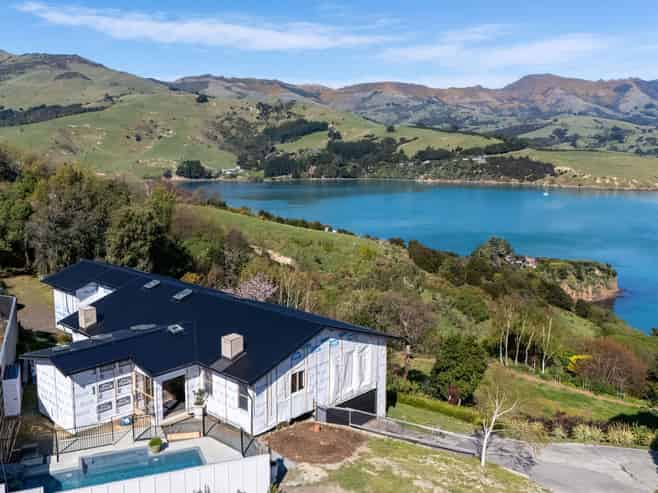 5 Monarch Drive, Robinsons Bay