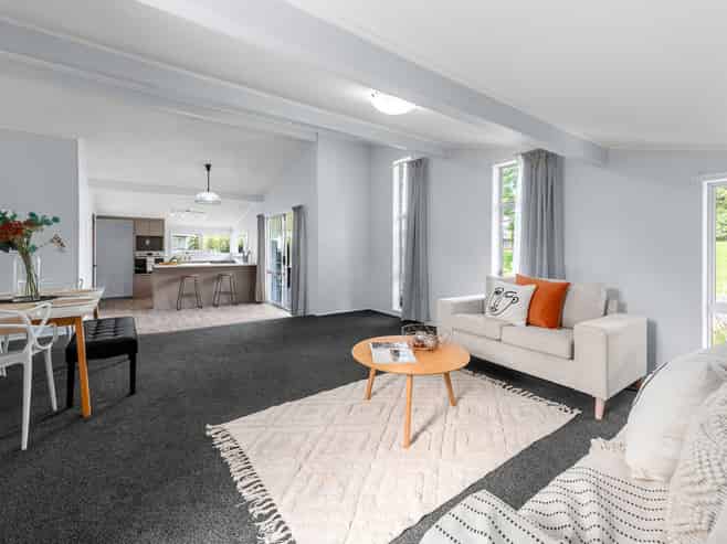 37 Exeter Street, Glenview