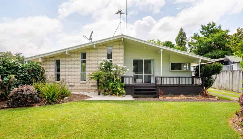 37 Exeter Street, Glenview