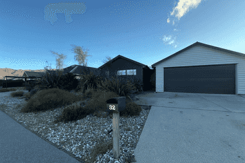 32 Olds Crescent, Cromwell