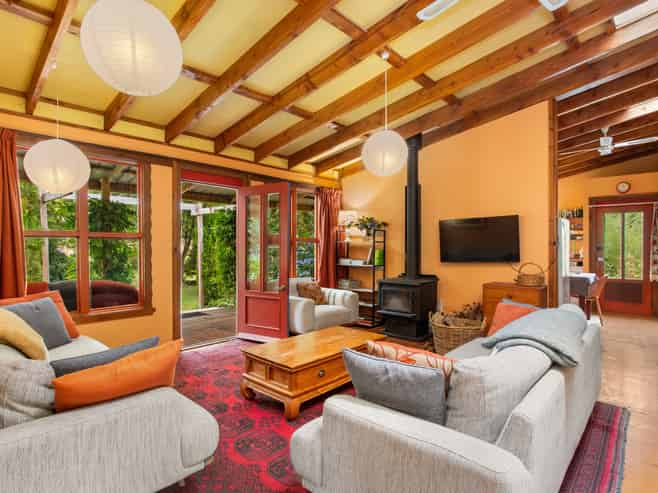 20 Usshers Road, Little River