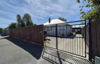 46 Hutcheson Street, Mayfield