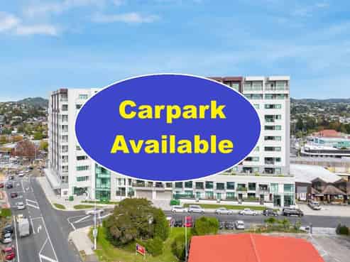 AU84C/6-8 Waikumete Road, Glen Eden