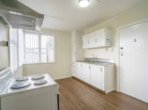 1 Coles Crescent, Papakura