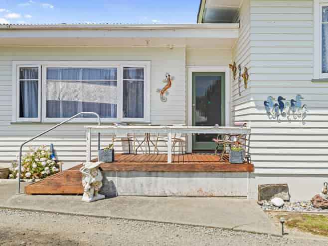 54 Mill Street, Marton