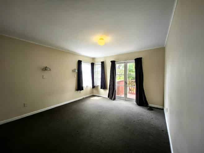 25 Marion Avenue, Mount Roskill