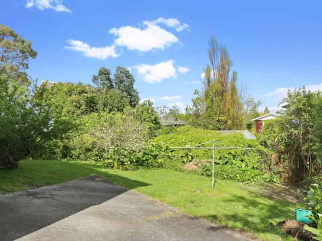 33 Captain Scott Road, Glen Eden