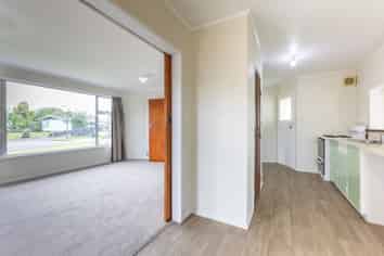 28 Dunk Place, Milson