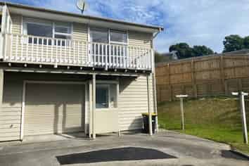 B/3 Peckham Grove, Tawa