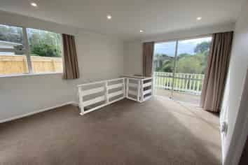 B/3 Peckham Grove, Tawa