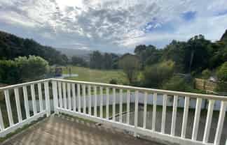 B/3 Peckham Grove, Tawa