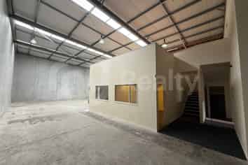 Shore Thing Industrial | Tidy Tilt Slab | Rosedale