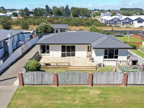 37 West Street, Hawthorndale