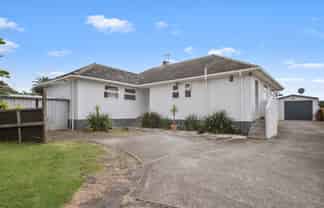 9 Larsen Road, Panmure