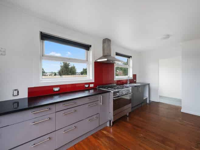 9 Larsen Road, Panmure