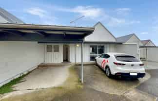 3/21 Takanini Road, Takanini