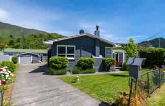 27 Kent Street, Picton