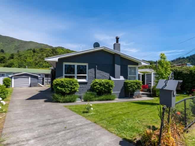 27 Kent Street, Picton