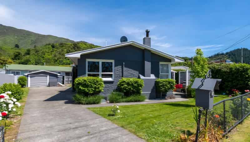 27 Kent Street, Picton