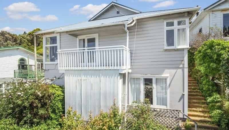 1/10 Queens Drive, Kilbirnie