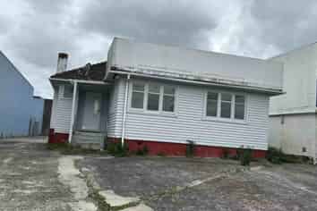 4091 Great North Road , Glen Eden